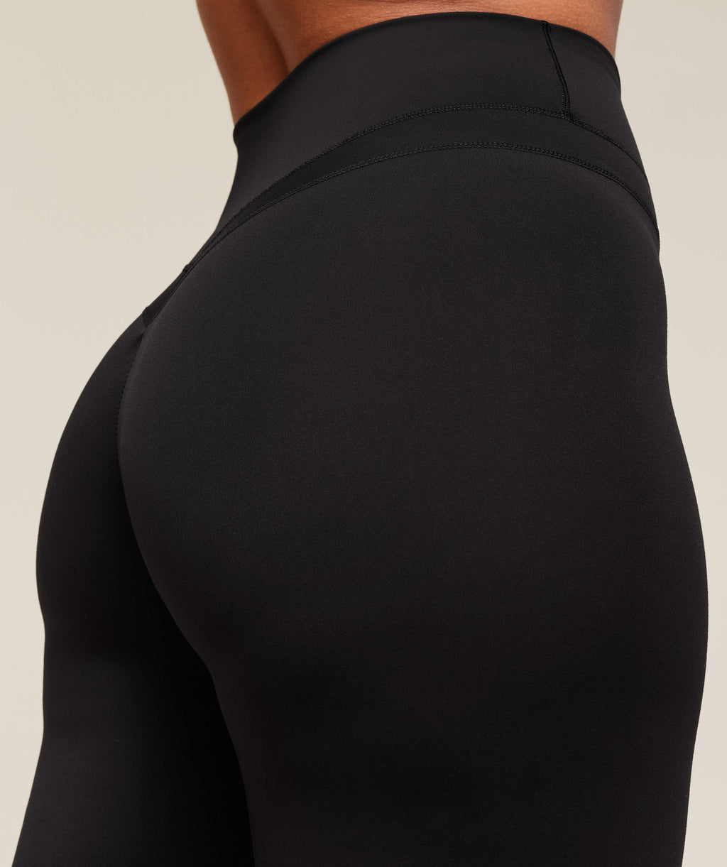gymshark-gymshark-x-whitney-simmons-short-flared-leggings-leggings-black-ss25
