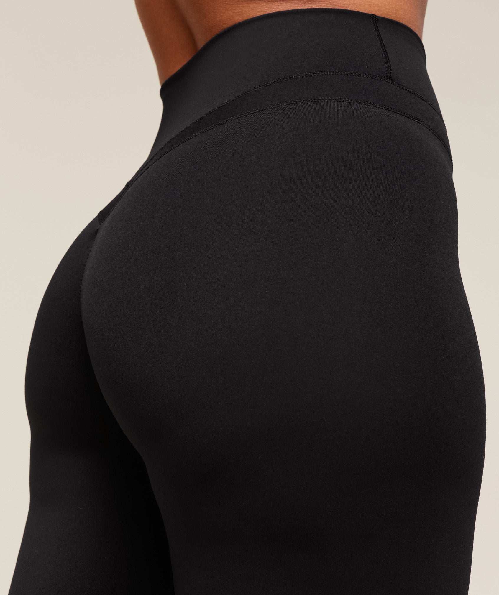 gymshark-gymshark-x-whitney-simmons-short-flared-leggings-leggings-black-ss25