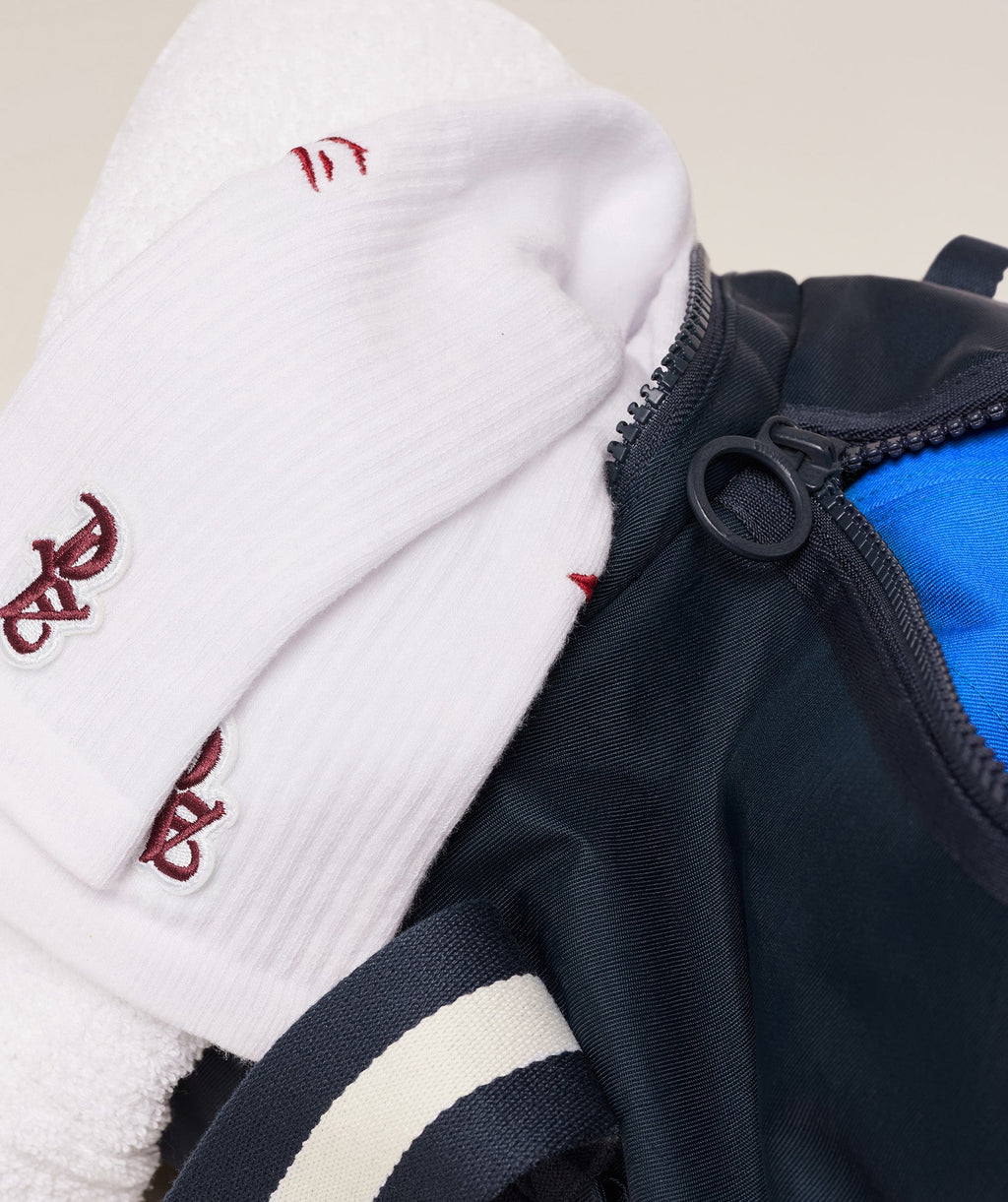 gymshark-gymshark-x-analis-duffle-bag-bags-blue-aw25