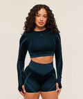 gymshark-gymshark-x-analis-seamless-long-sleeve-crop-top-b4b4l-crop-tops-blue-aw25