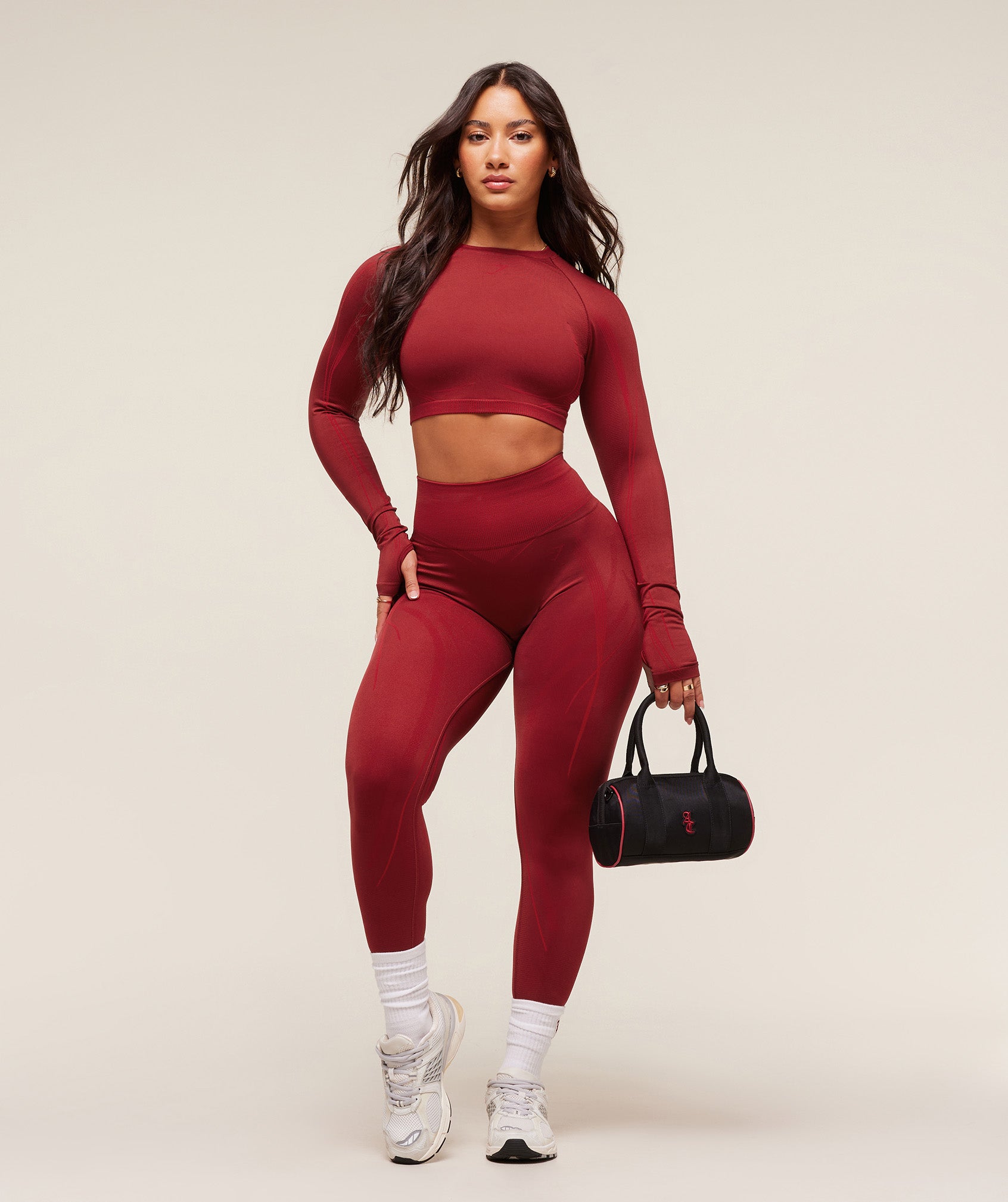 gymshark-gymshark-x-analis-seamless-long-sleeve-crop-top-b4b4l-crop-tops-red-aw25