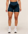 gymshark-gymshark-x-analis-seamless-short-shorts-blue-aw25