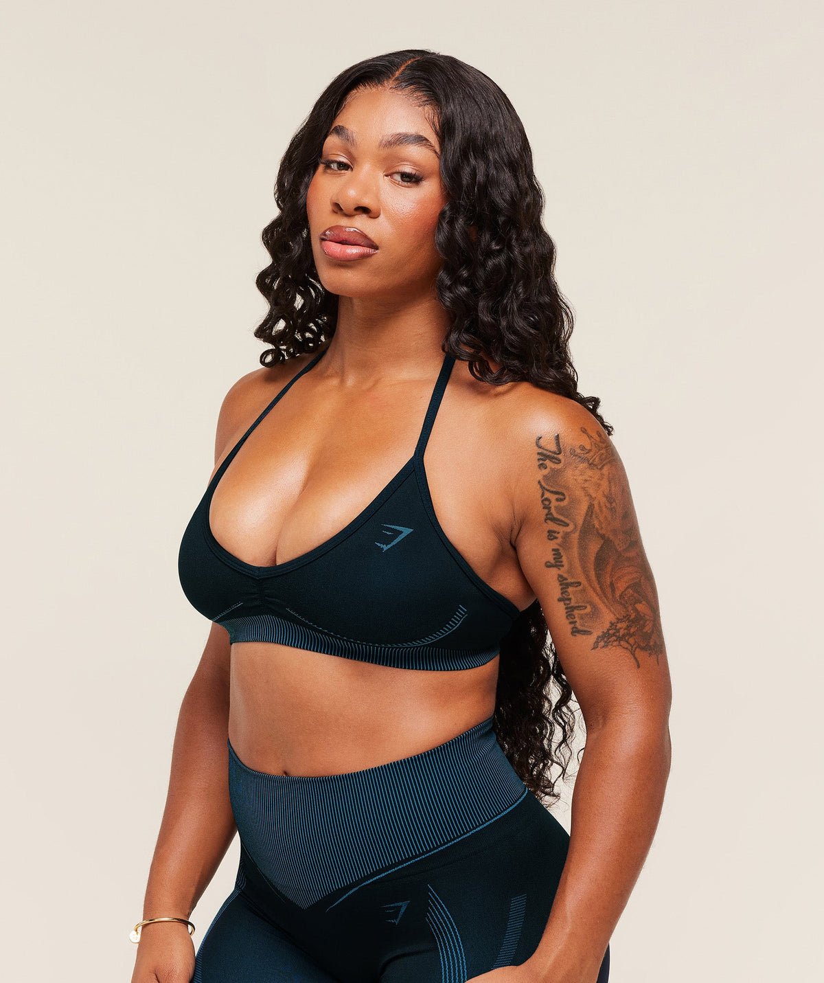 gymshark-gymshark-x-analis-seamless-sports-bra-sports-bras-blue-aw25