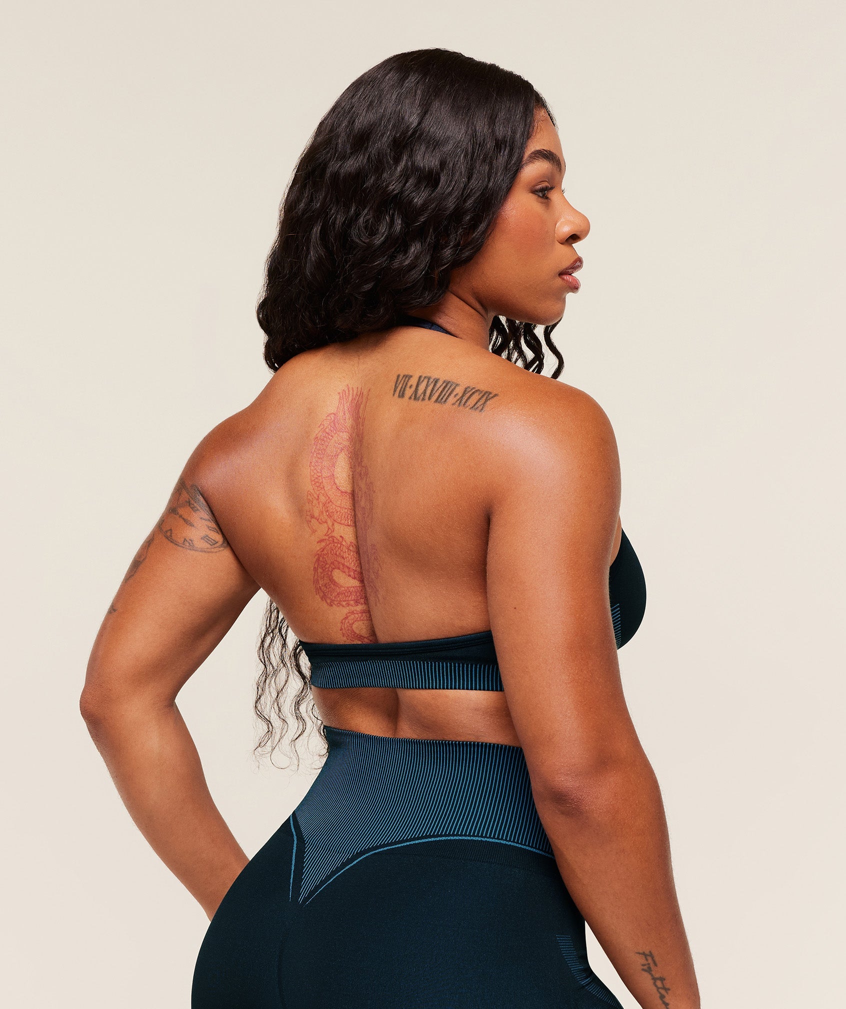 gymshark-gymshark-x-analis-seamless-sports-bra-sports-bras-blue-aw25