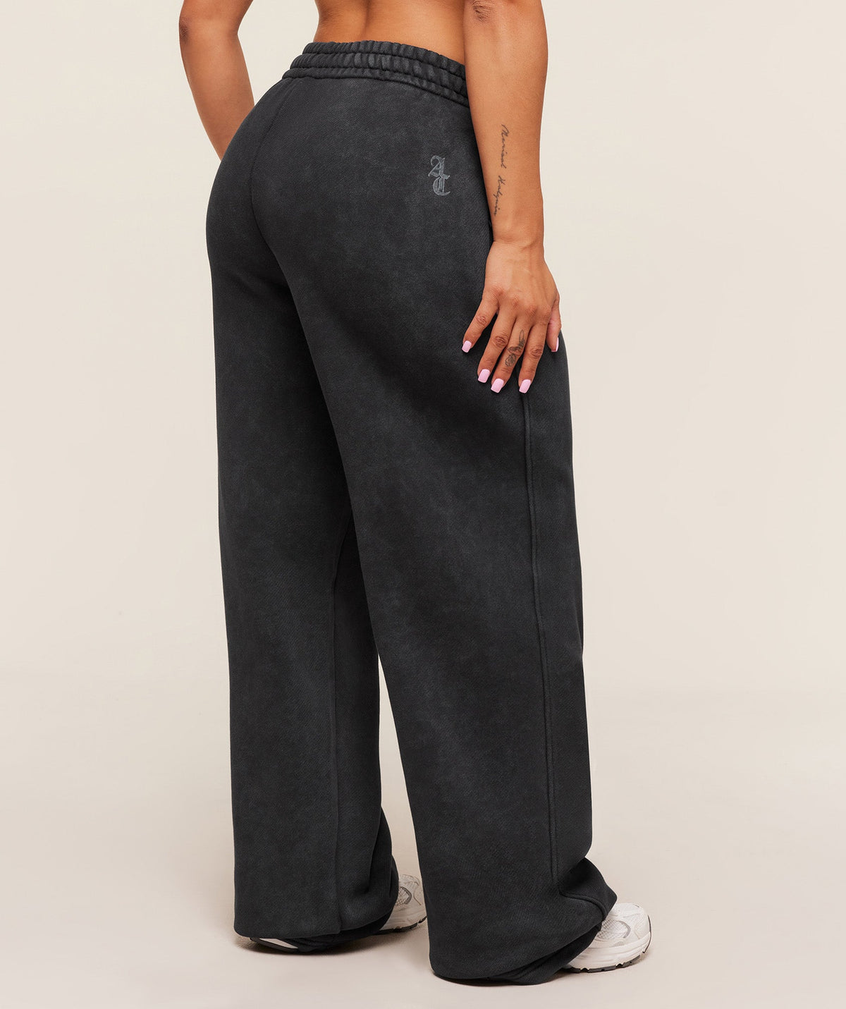 gymshark-gymshark-x-analis-tracksuit-pant-pants-black-aw25