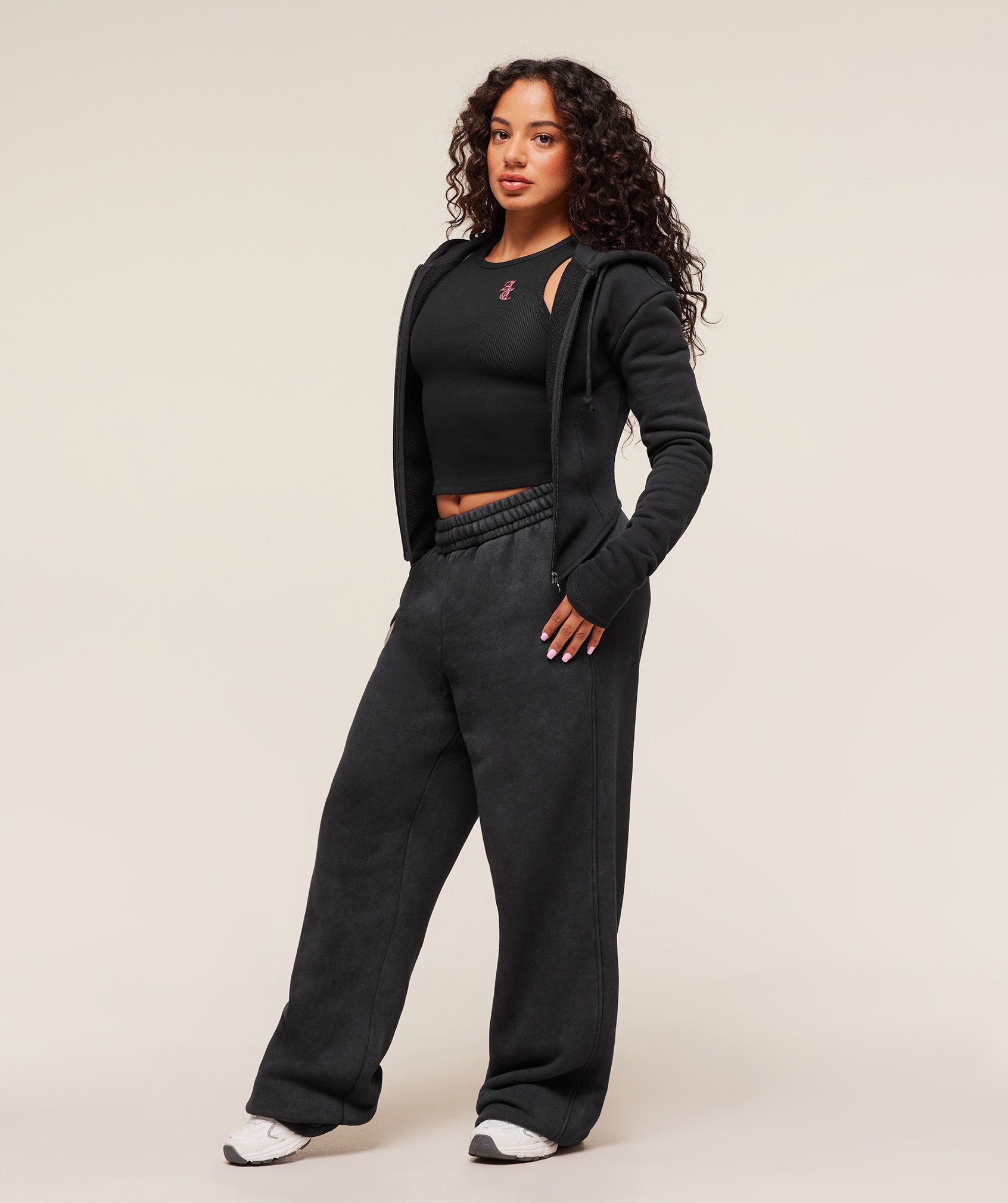 gymshark-gymshark-x-analis-tracksuit-pant-pants-black-aw25