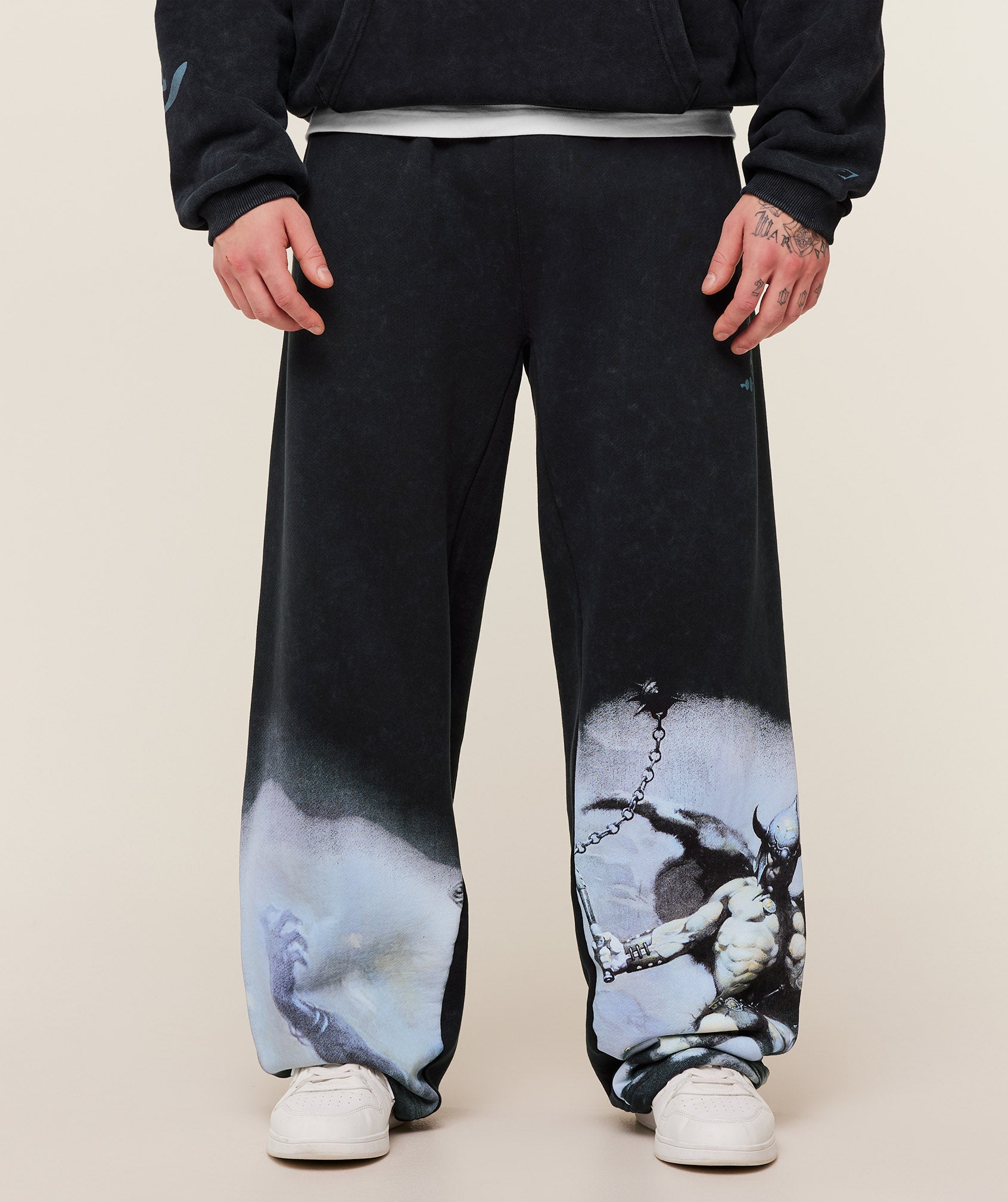 gymshark-frazetta-graphic-jogger-pants