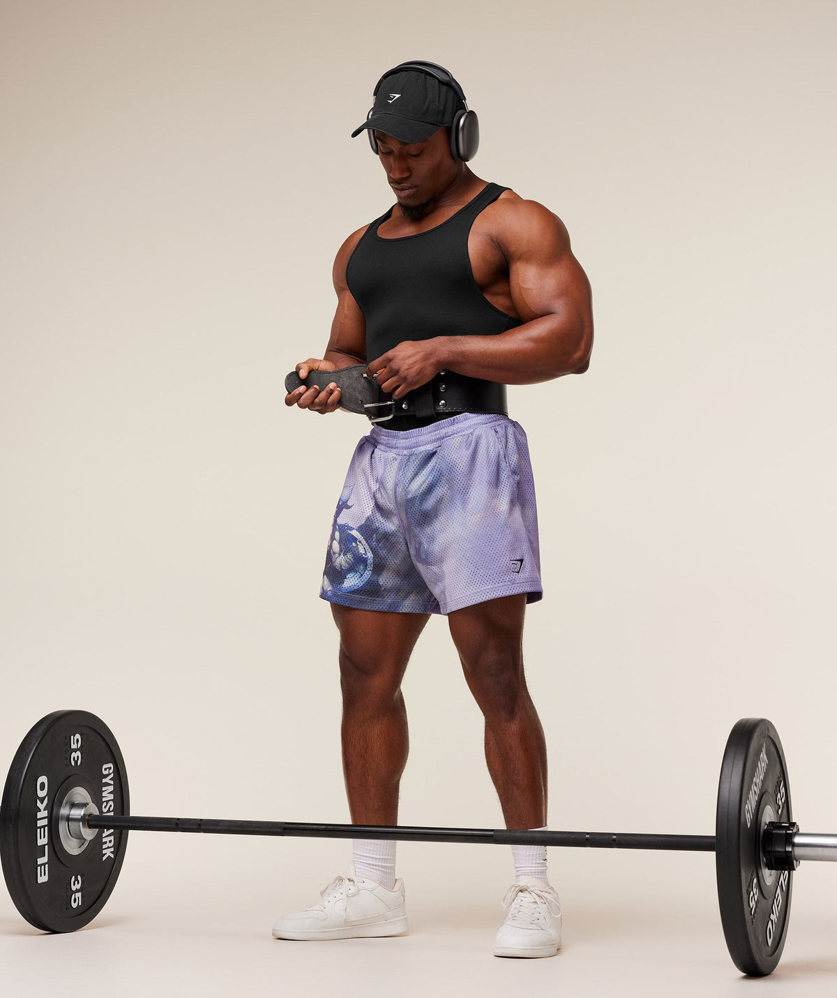gymshark-frazetta-graphic-short-shorts-black-aw25