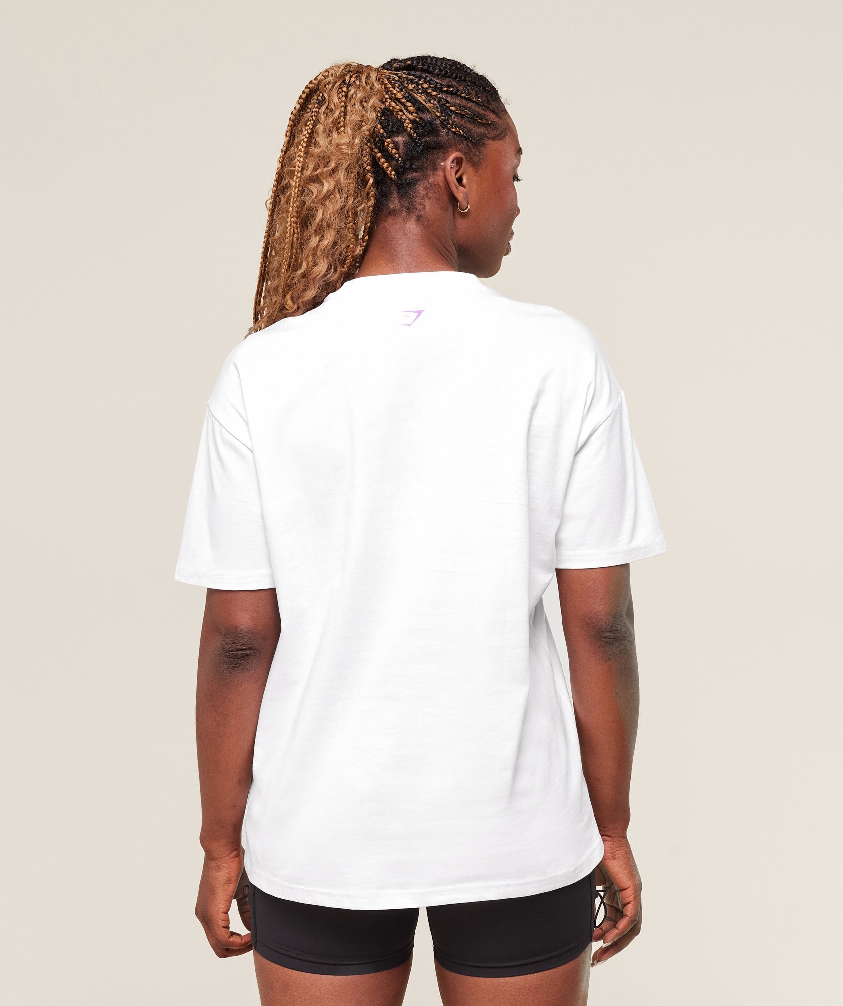 gymshark-heavy-duty-graphic-oversized-t-shirt-ss-tops-white-ss25