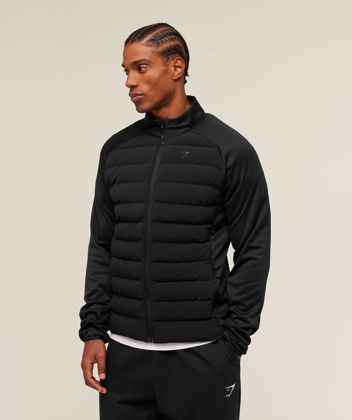 gymshark-hybrid-quilted-jacket-jackets-outerwear-black-aw25