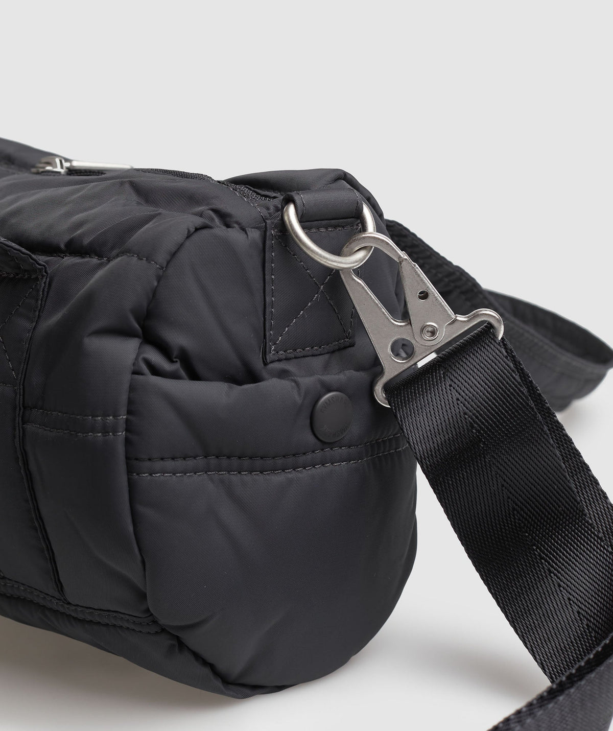 gymshark-premium-lifestyle-mini-barrel-bag-onyx-grey-ss23