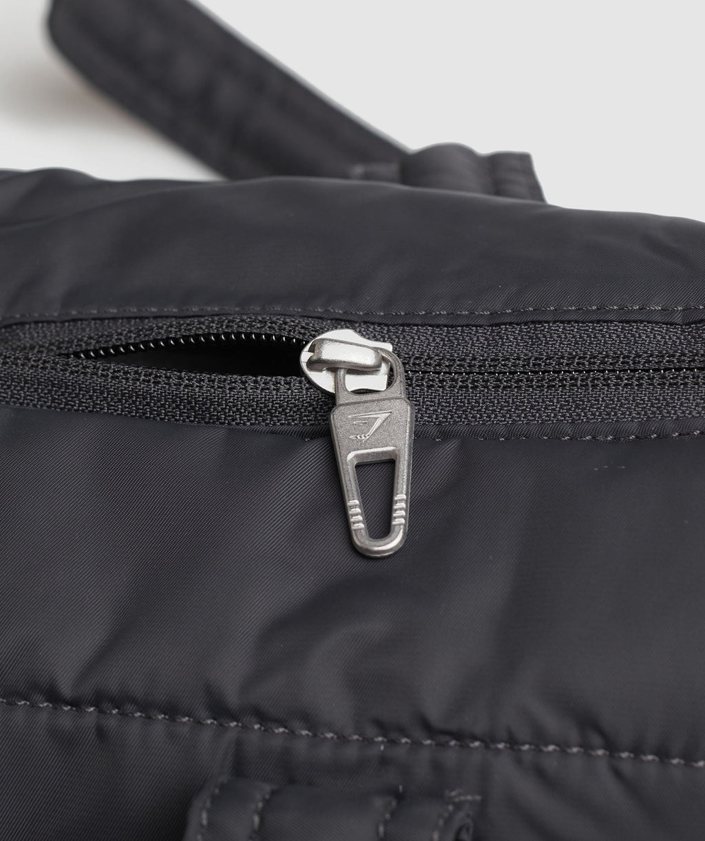 gymshark-premium-lifestyle-mini-barrel-bag-onyx-grey-ss23