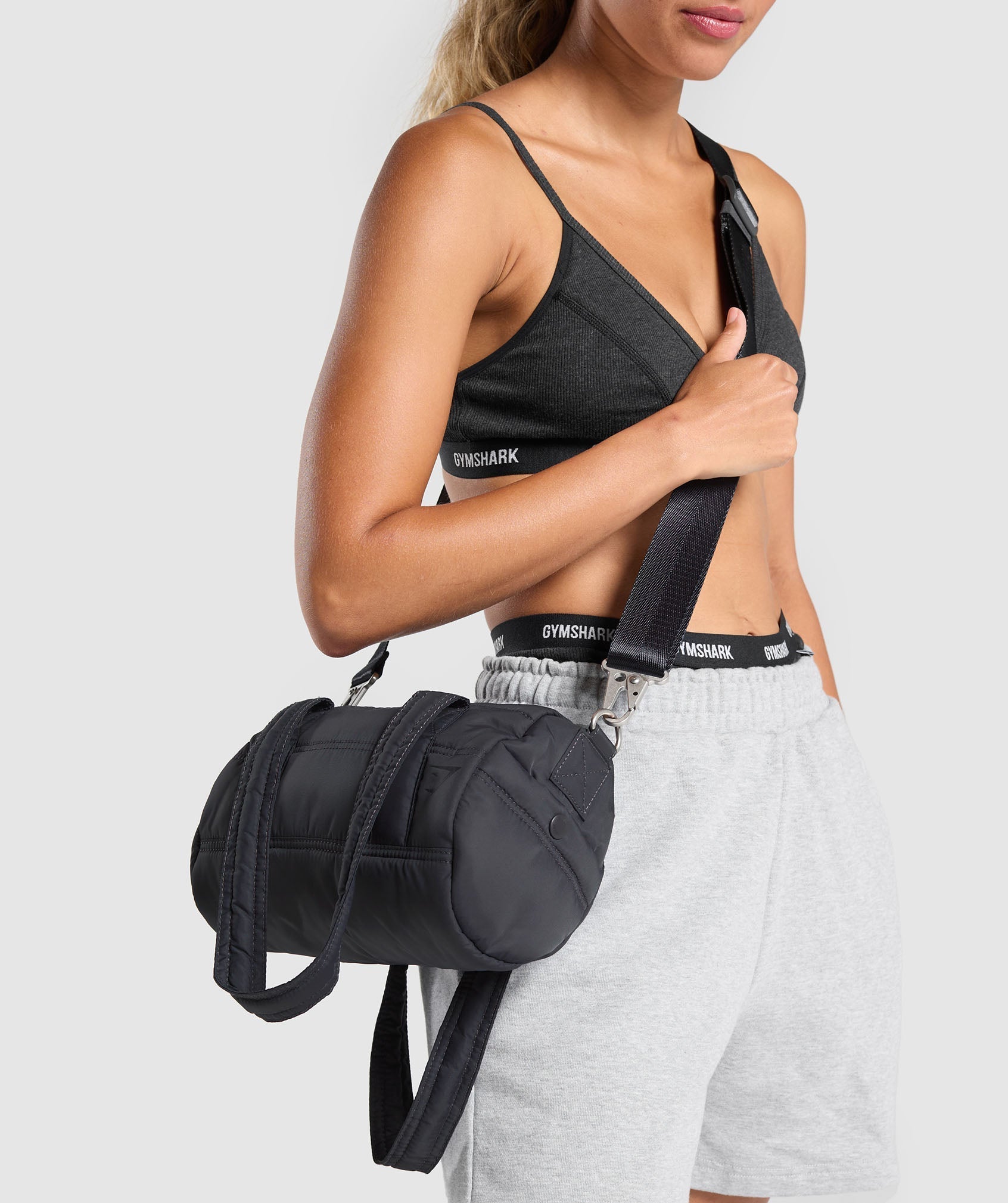 gymshark-premium-lifestyle-mini-barrel-bag-onyx-grey-ss23
