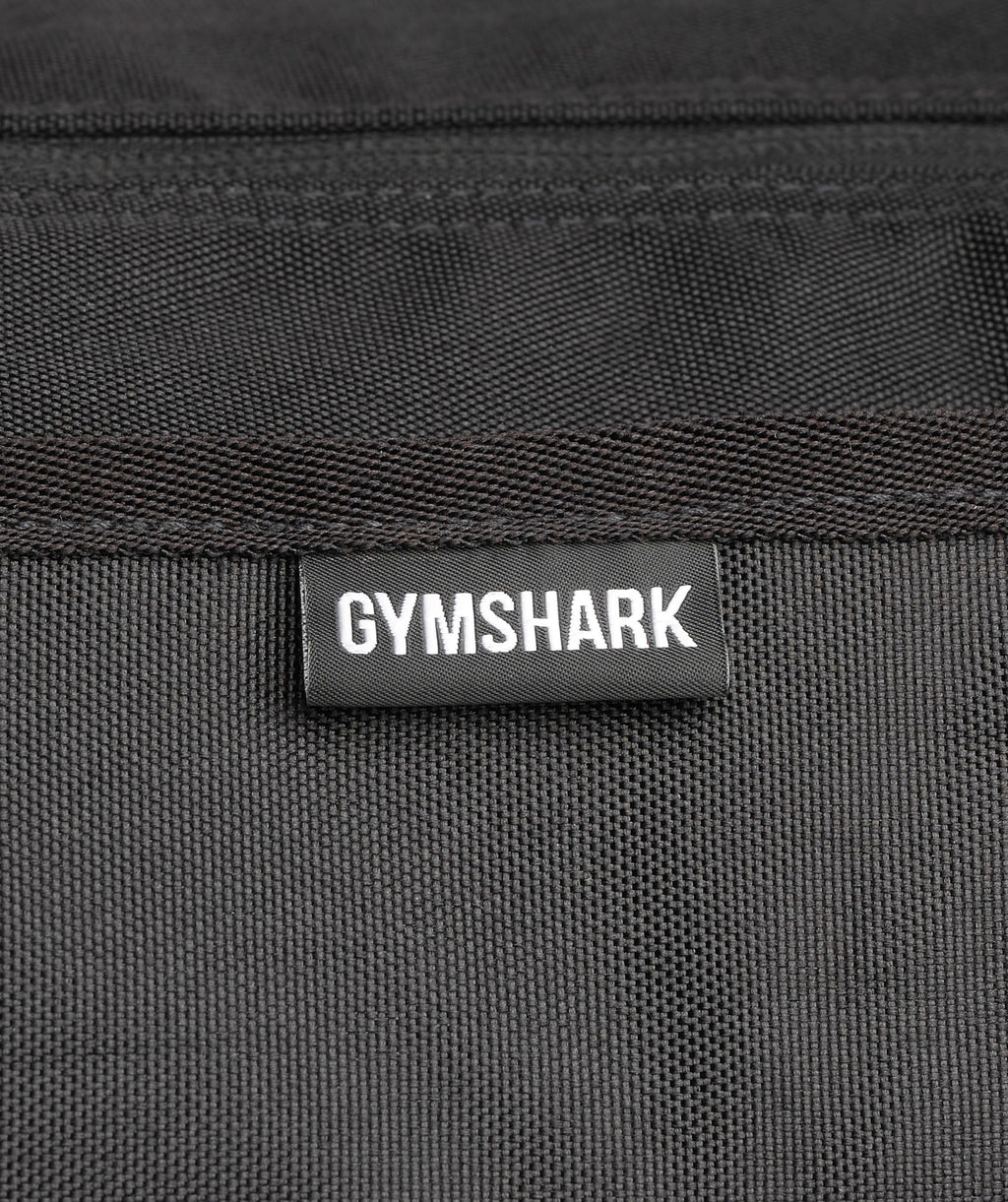 gymshark-sharkhead-holdall-black-ss24