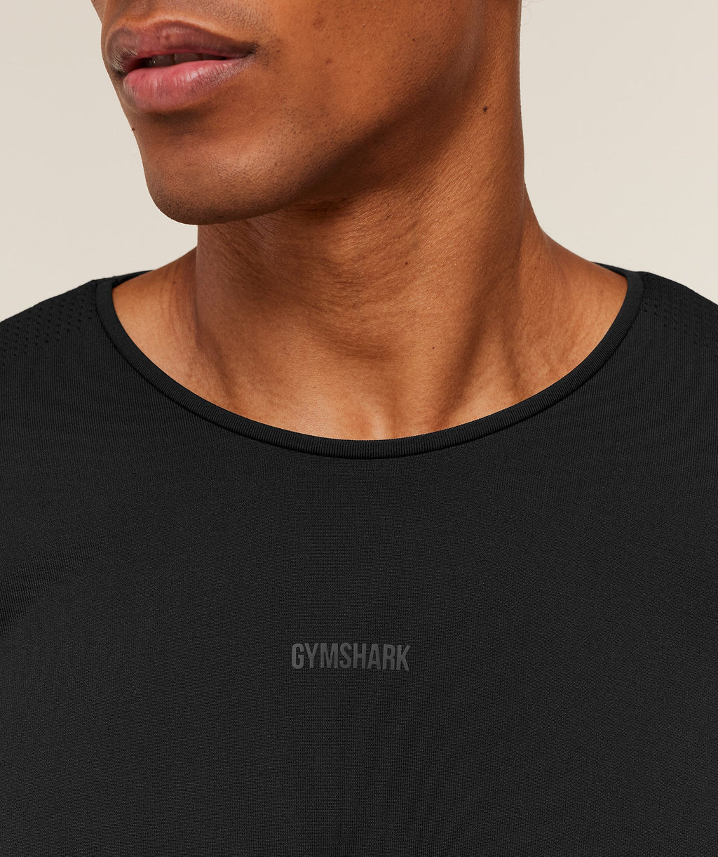 gymshark-distance-seamless-t-shirt-ss-tops