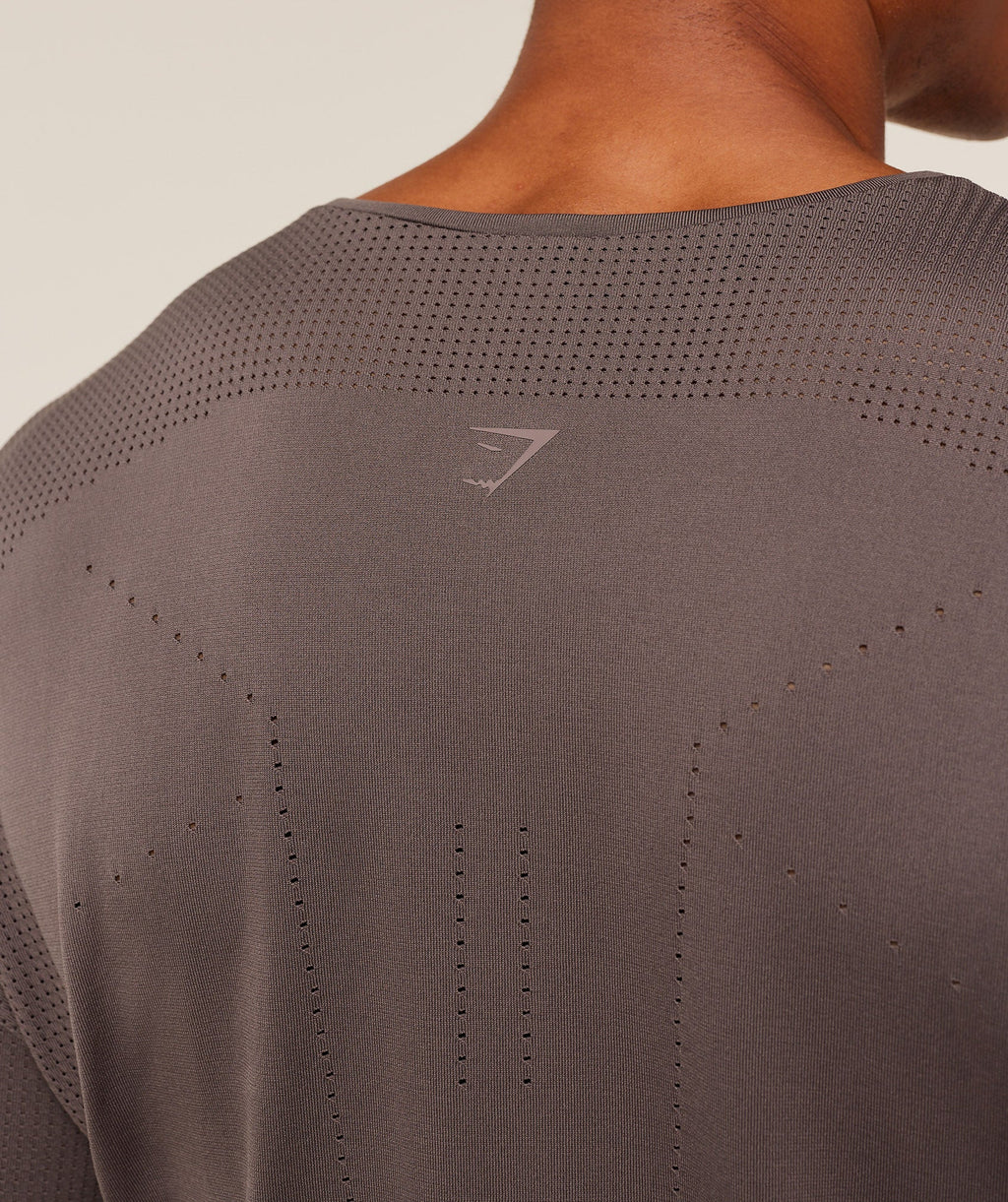 gymshark-distance-seamless-t-shirt-ss-tops-brown-ss26