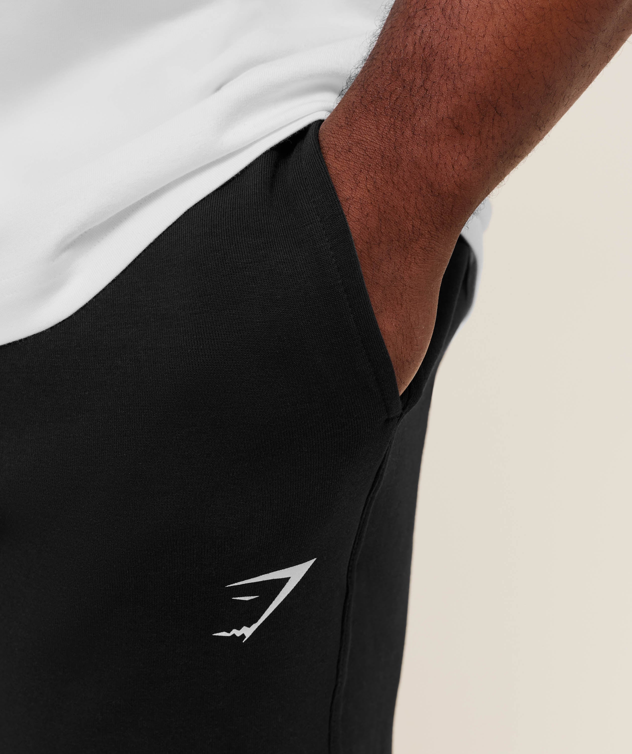 gymshark-impact-joggers-pants-black-ss24