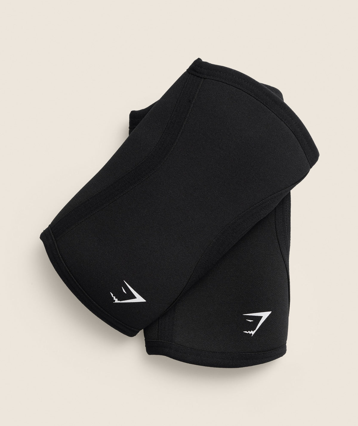 gymshark-knee-sleeves-7mm-black-aw24