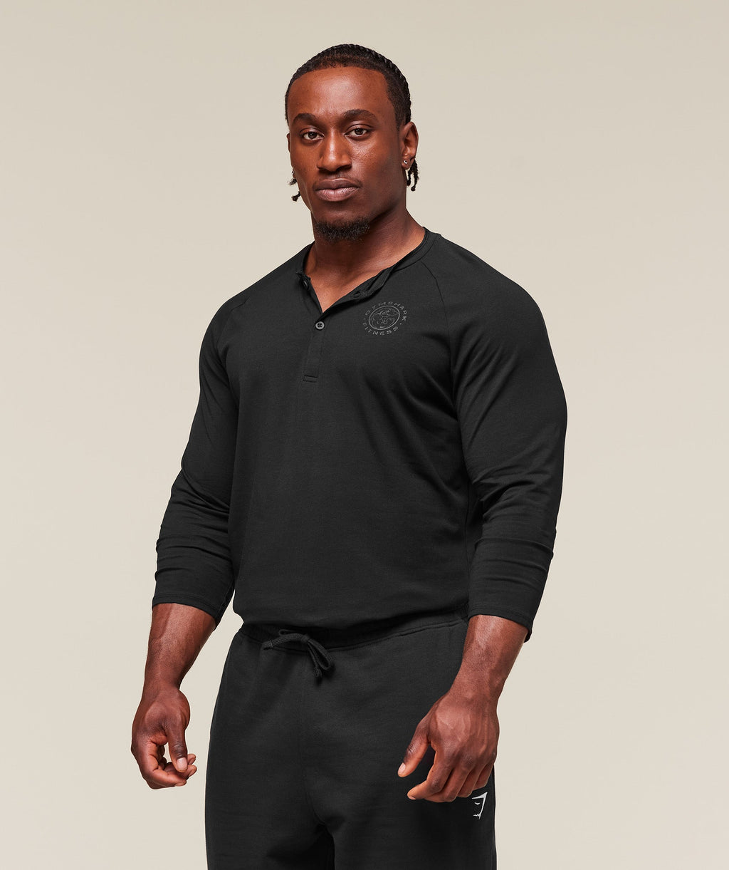 gymshark-legacy-henley-black-aw23