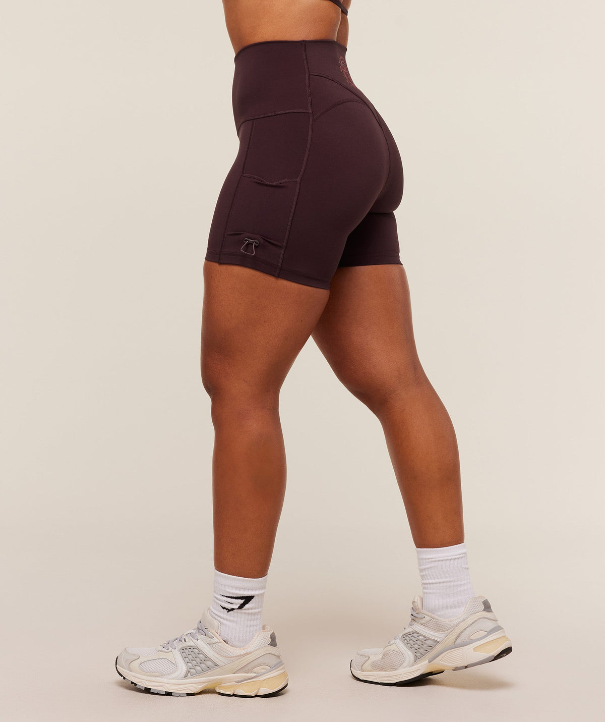 gymshark-legacy-logo-tight-shorts-shorts-purple-aw25