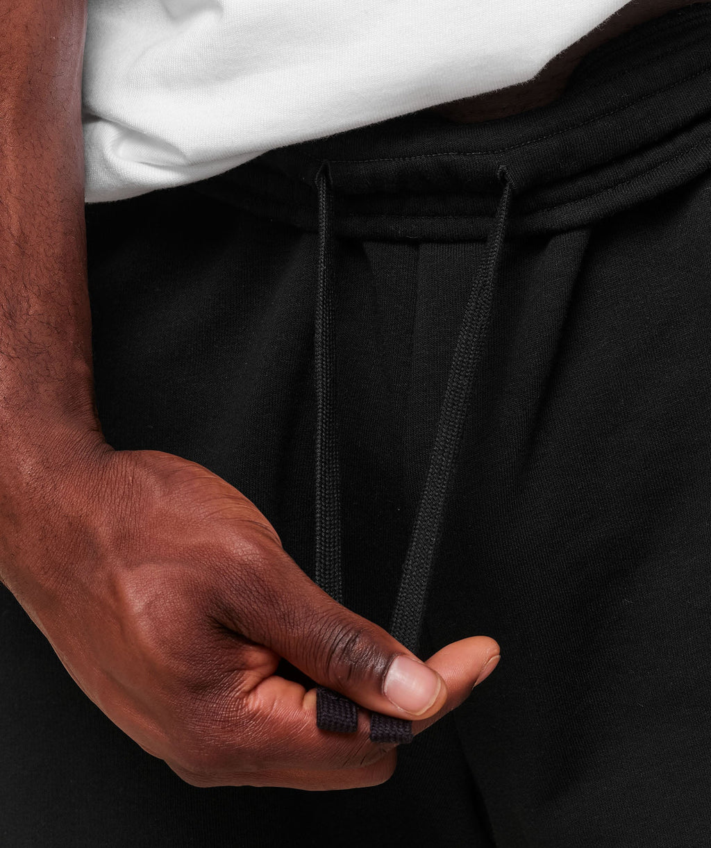 gymshark-legacy-shorts-black-aw24
