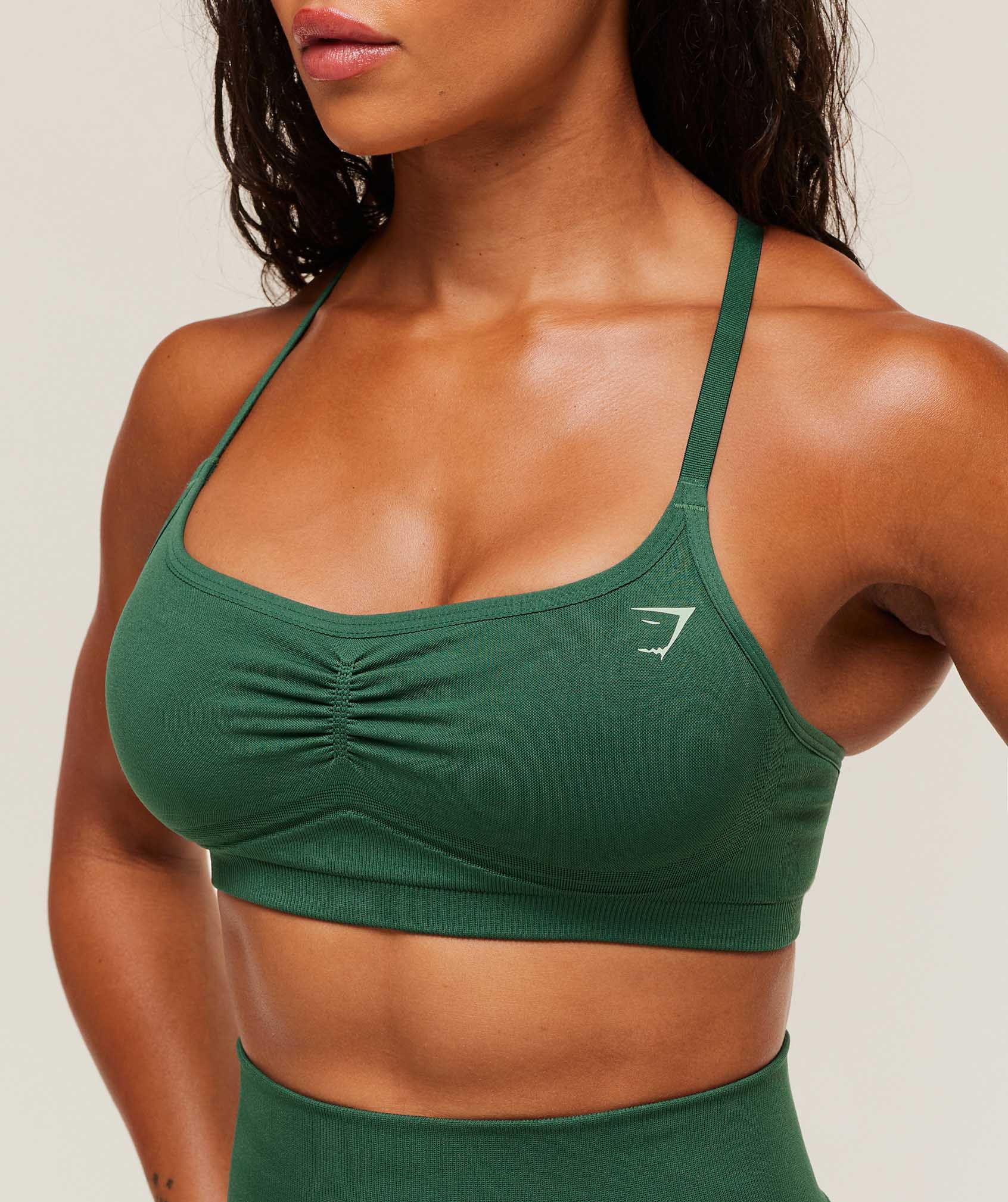 gymshark-lift-seamless-sports-bra-sports-bras-green-aw25