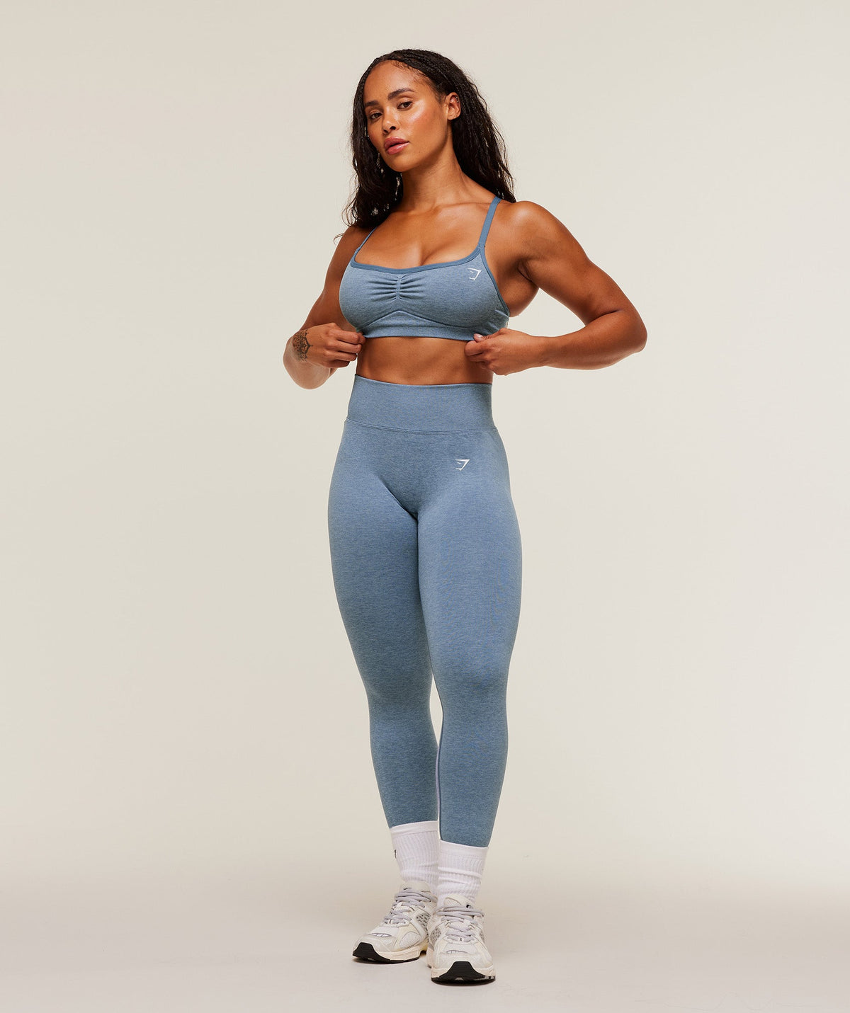 gymshark-lift-seamless-sports-bra-sports-bras-blue-aw25