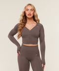 gymshark-lift-seamless-jacket-jackets-outerwear-brown-ss26