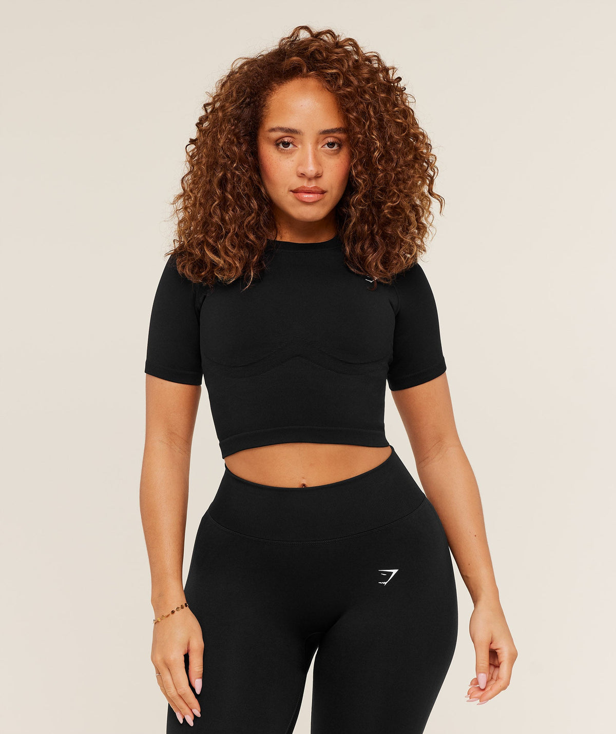 gymshark-lift-seamless-short-sleeve-top-ss-tops-black-ss26