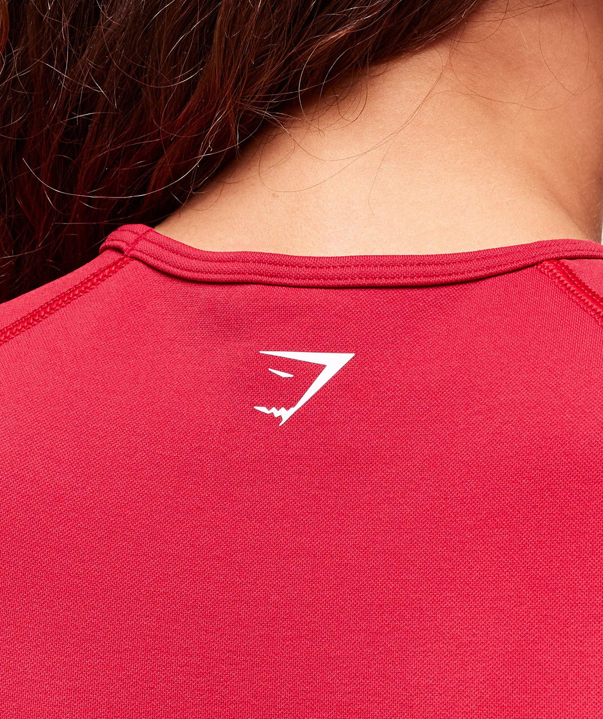 gymshark-lift-varsity-seamless-midi-t-shirt-crop-tops-red-ss25