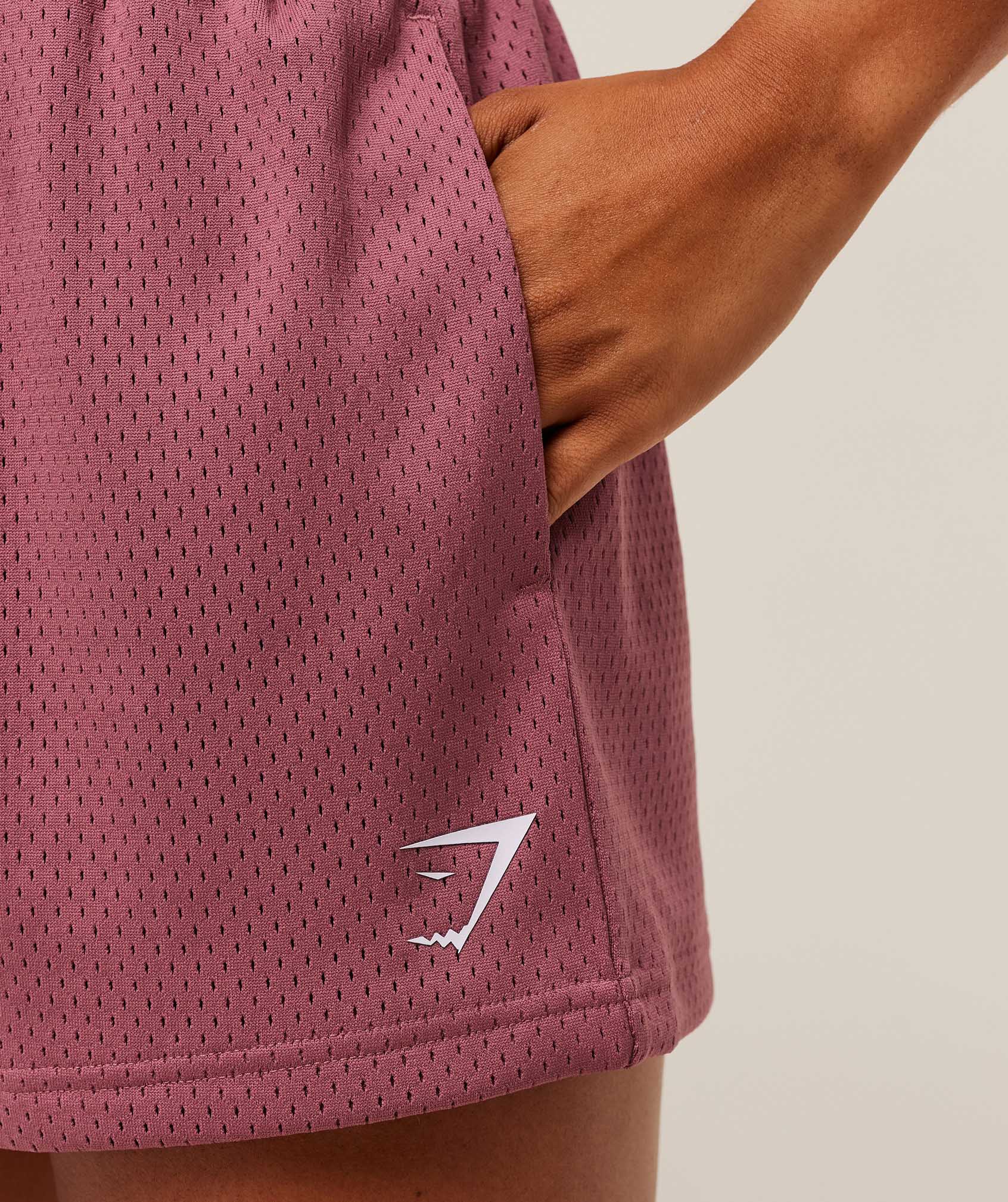 gymshark-lifting-club-mesh-shorts-shorts-pink-aw25