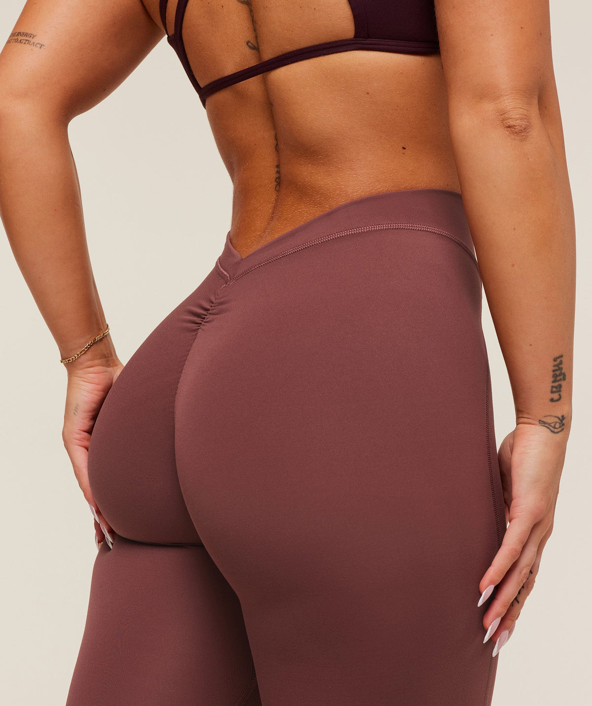 gymshark-lifting-dipped-waistband-leggings-leggings-red-aw25