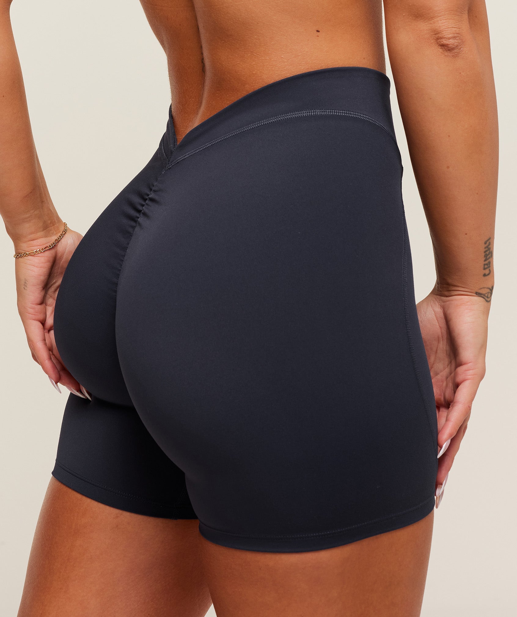 gymshark-lifting-dipped-waistband-short-shorts-blue-aw25