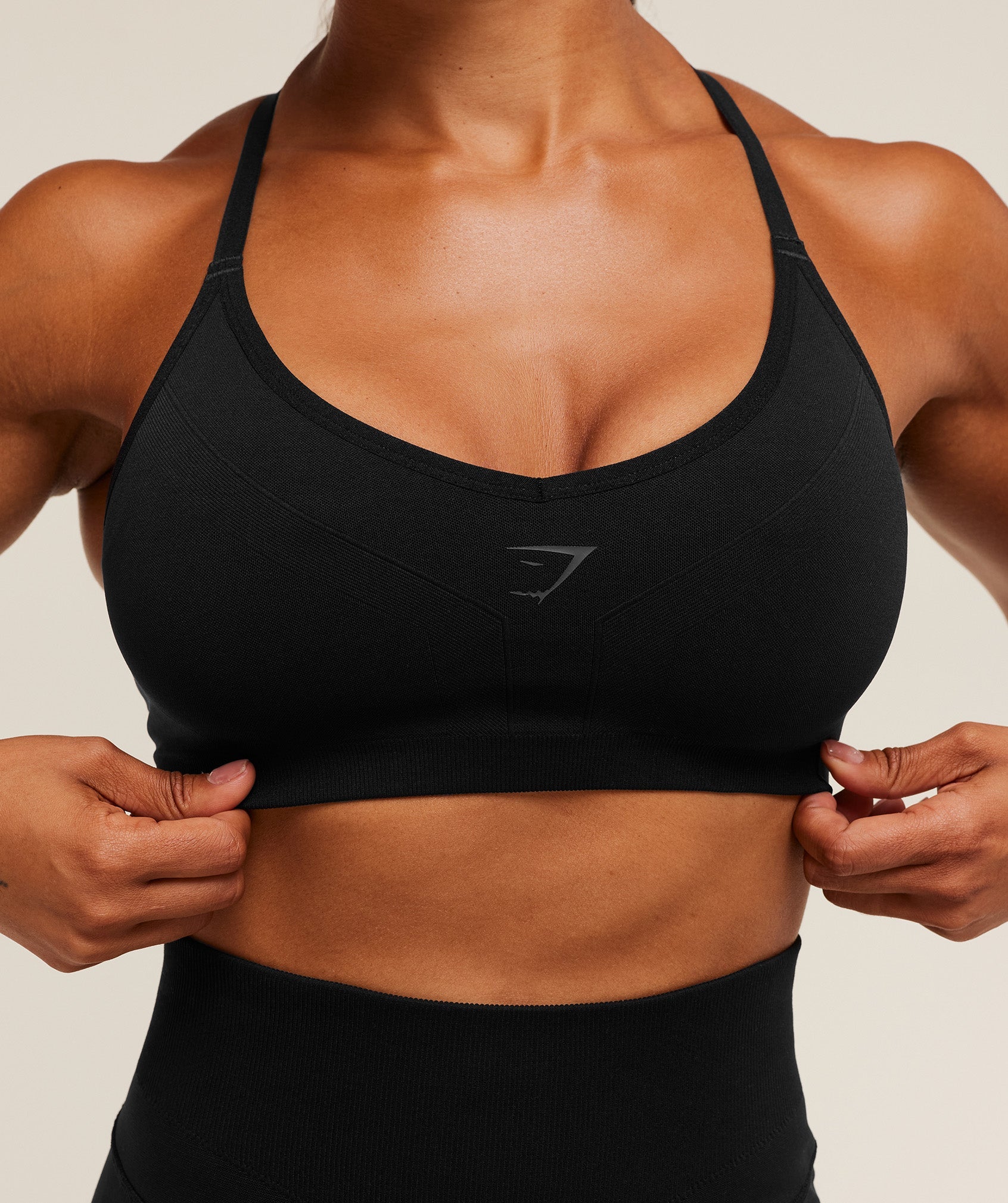 gymshark-activate-seamless-bralette-sports-bras-black-ss25