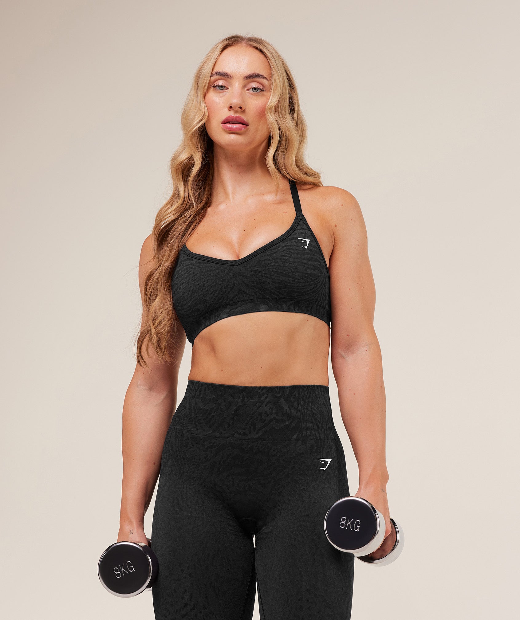 gymshark-adapt-animal-seamless-sports-bra-sports-bras-black-aw25