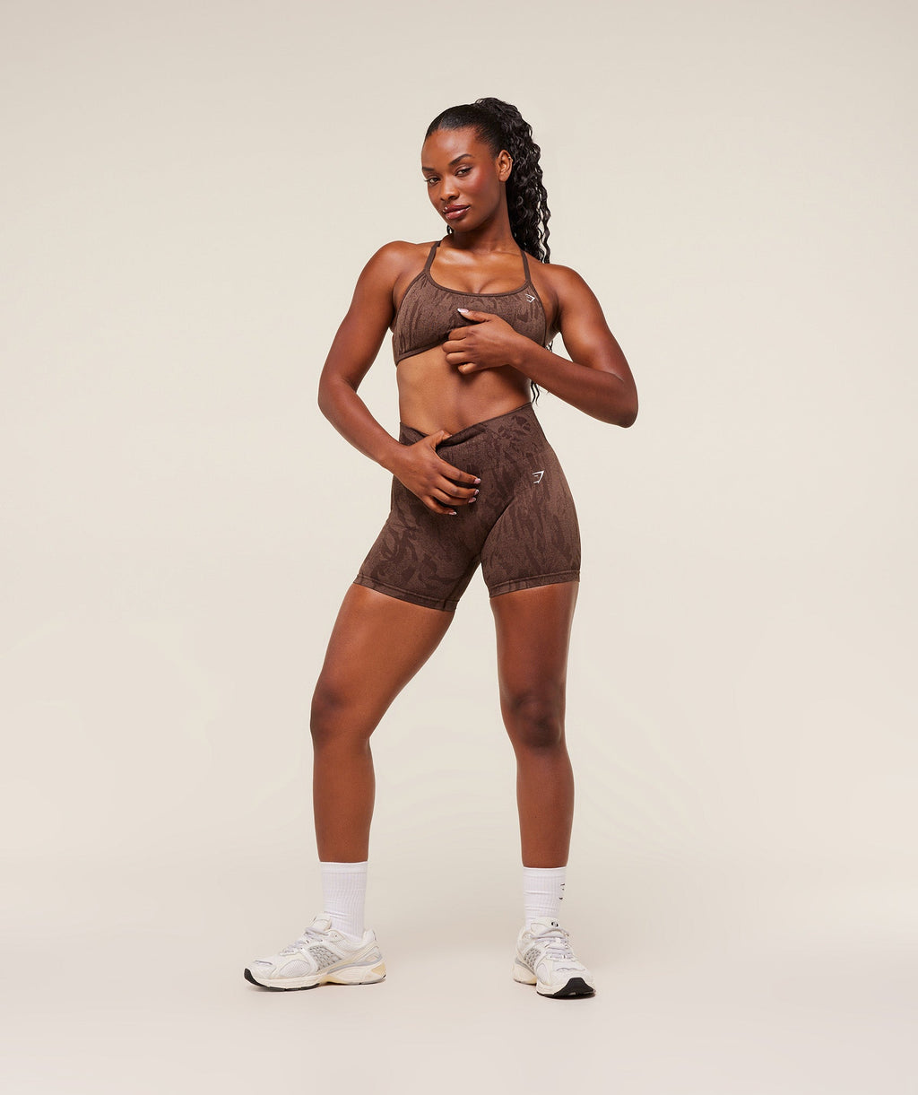 gymshark-adapt-camo-cross-back-sports-bra-sports-bras-brown-aw25
