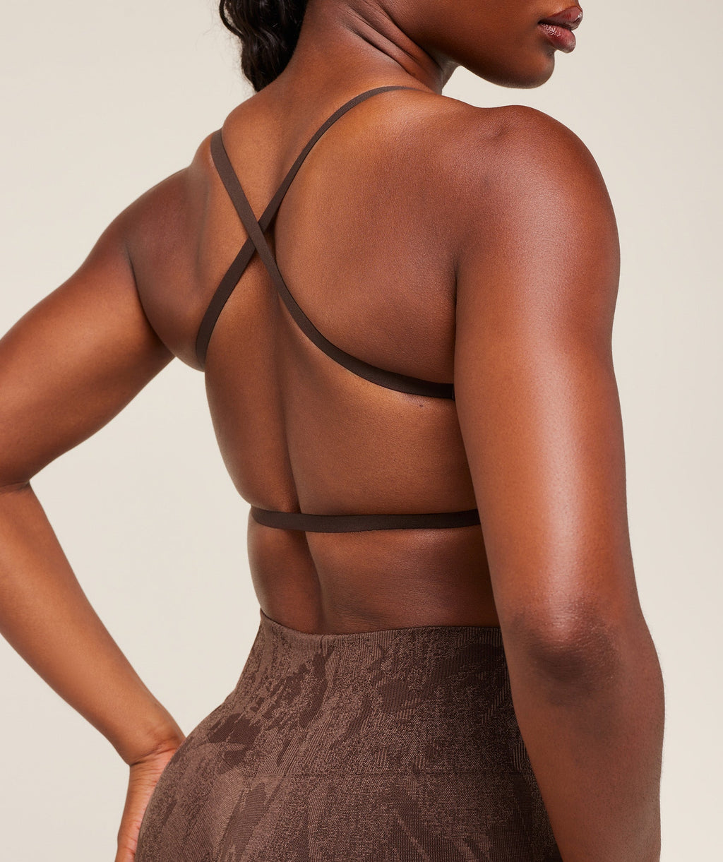 gymshark-adapt-camo-cross-back-sports-bra-sports-bras-brown-aw25
