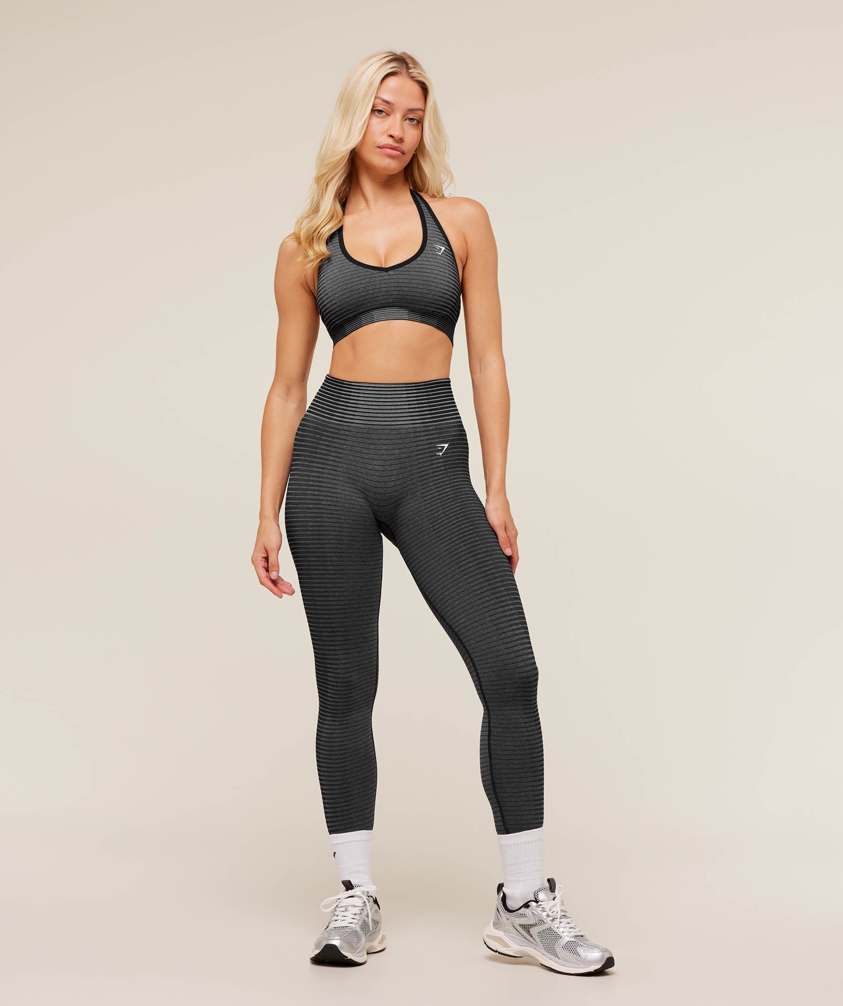 gymshark-sport-seamless-sports-bra-sports-bras