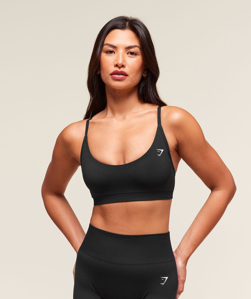 gymshark-everyday-seamless-racerback-sports-bra-sports-bras-black-aw25