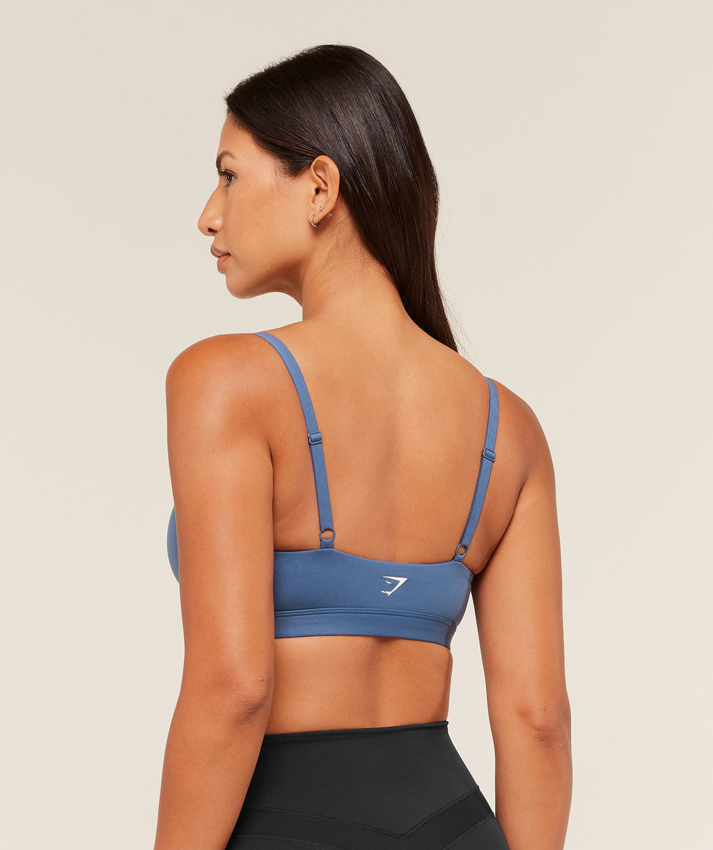 gymshark-balcony-peekaboo-sports-bra-sports-bras-blue-aw25
