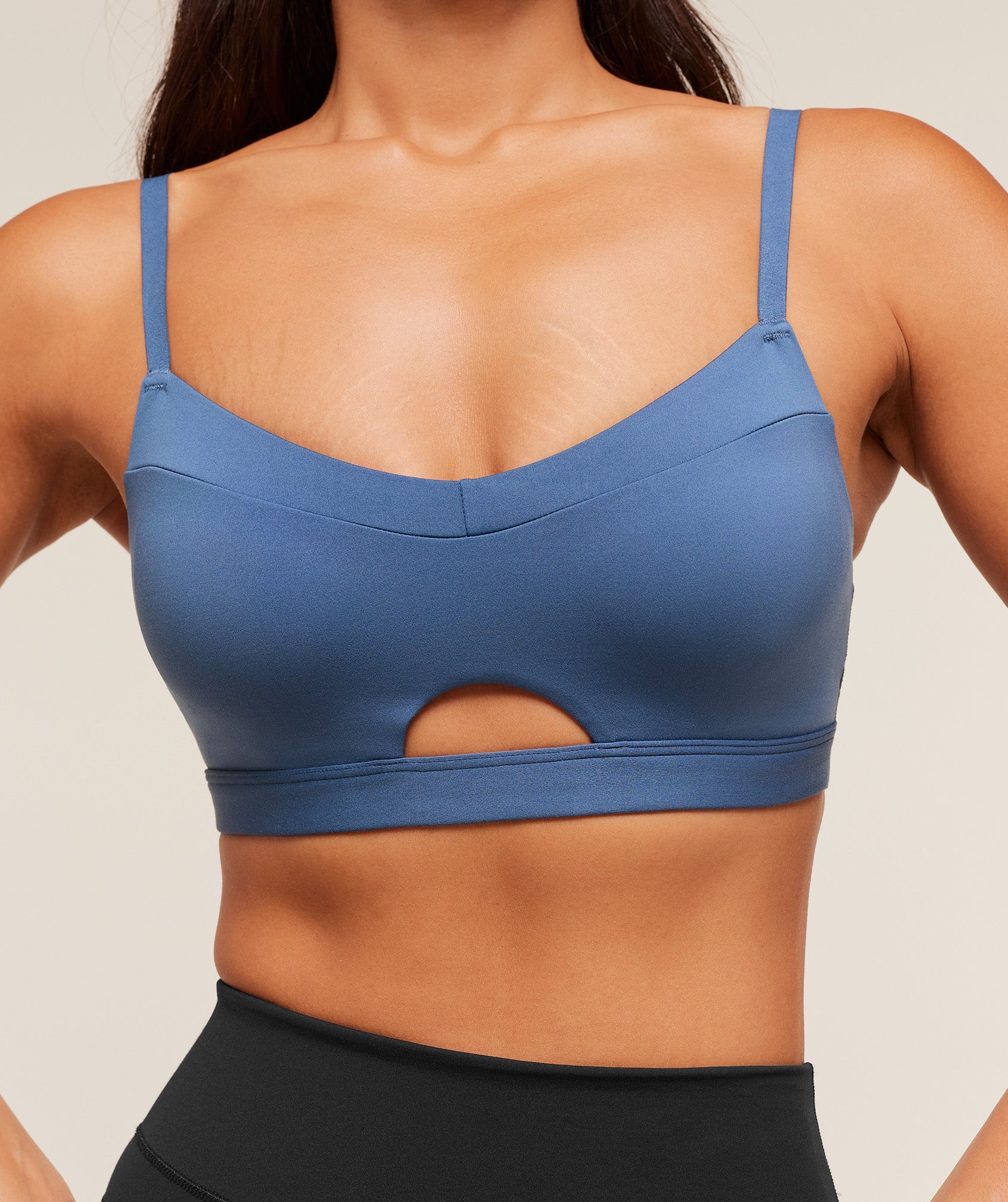 gymshark-balcony-peekaboo-sports-bra-sports-bras-blue-aw25