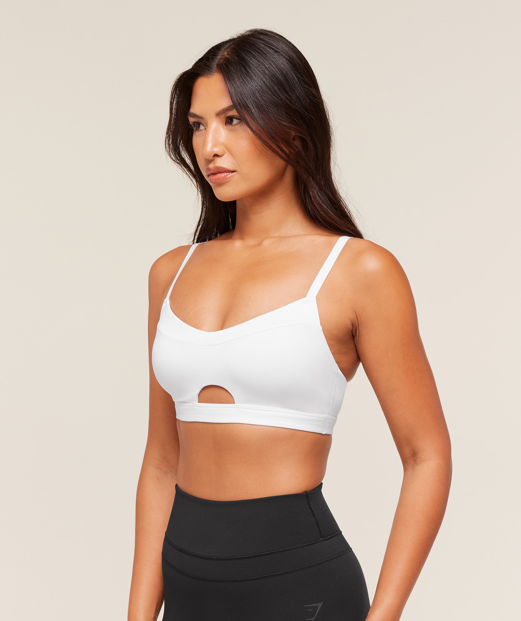gymshark-balcony-peekaboo-sports-bra-sports-bras-white-aw25