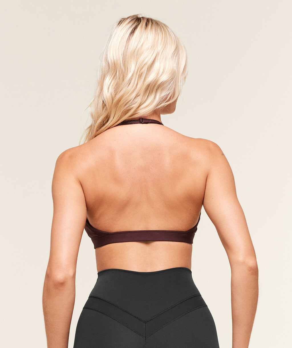 gymshark-light-support-minimal-halterneck-bra-sports-bras-purple-aw25
