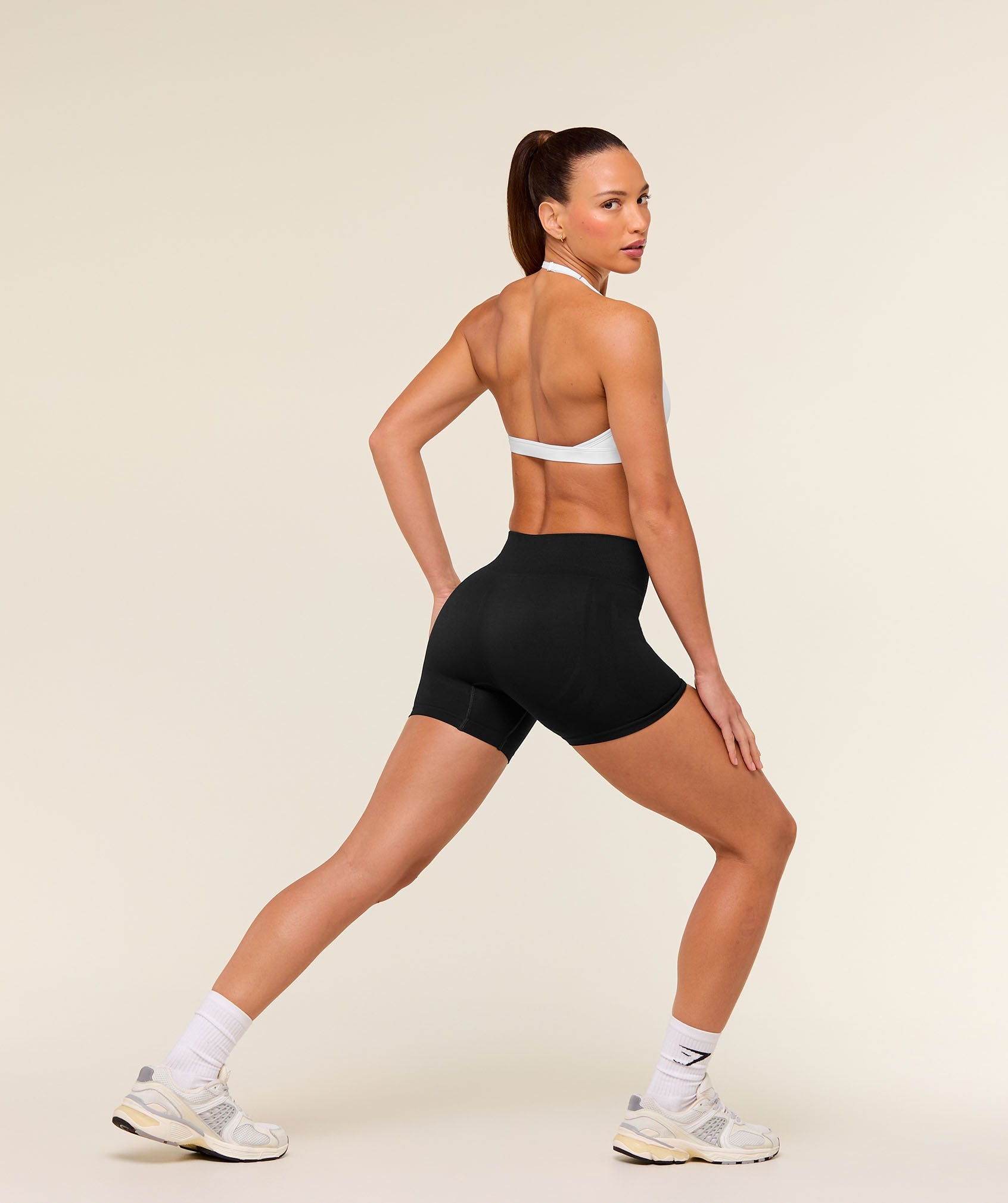 gymshark-minimal-halterneck-sports-bra-white-ss25