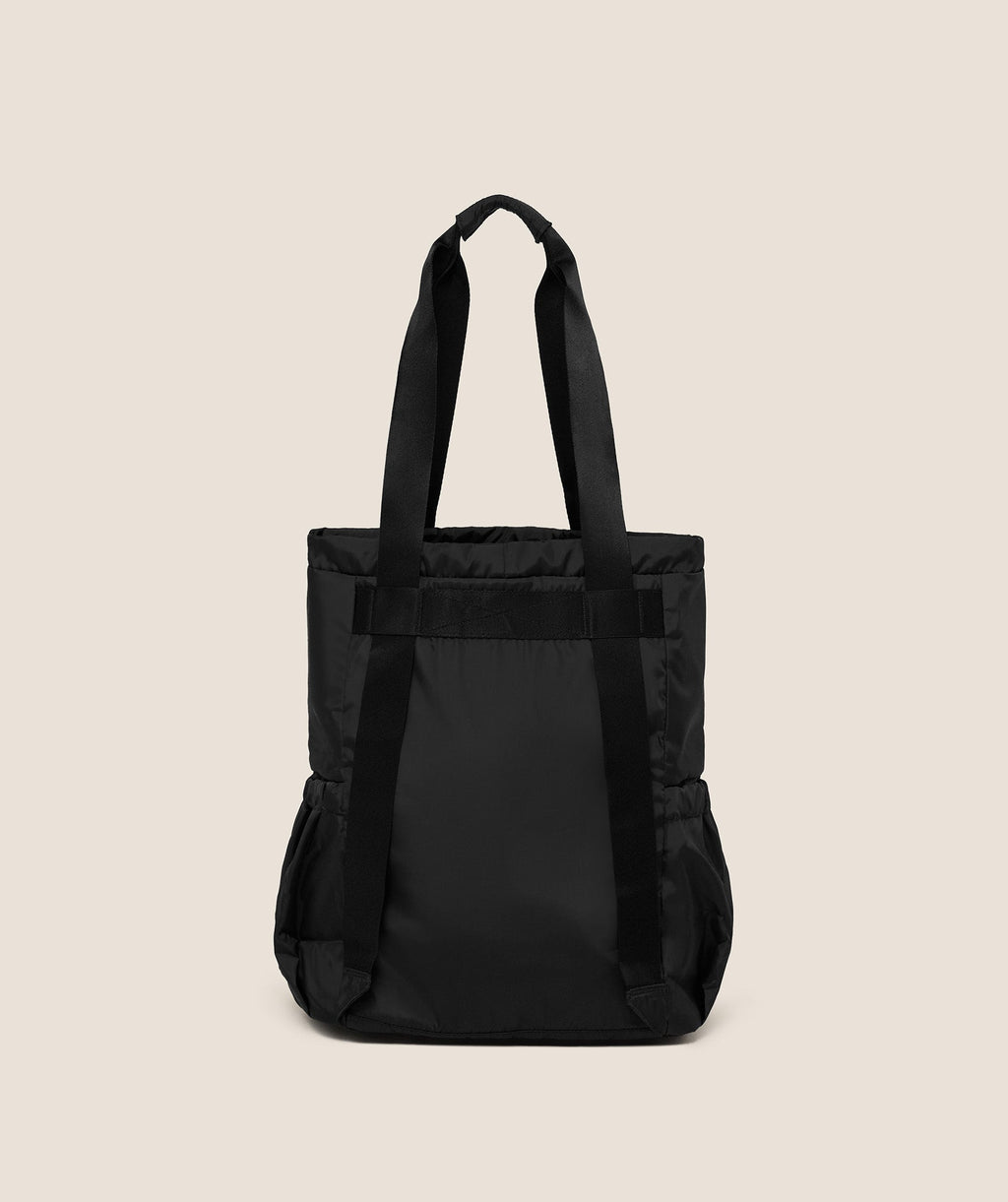 gymshark-mode-hybrid-tote-bags-black-aw25