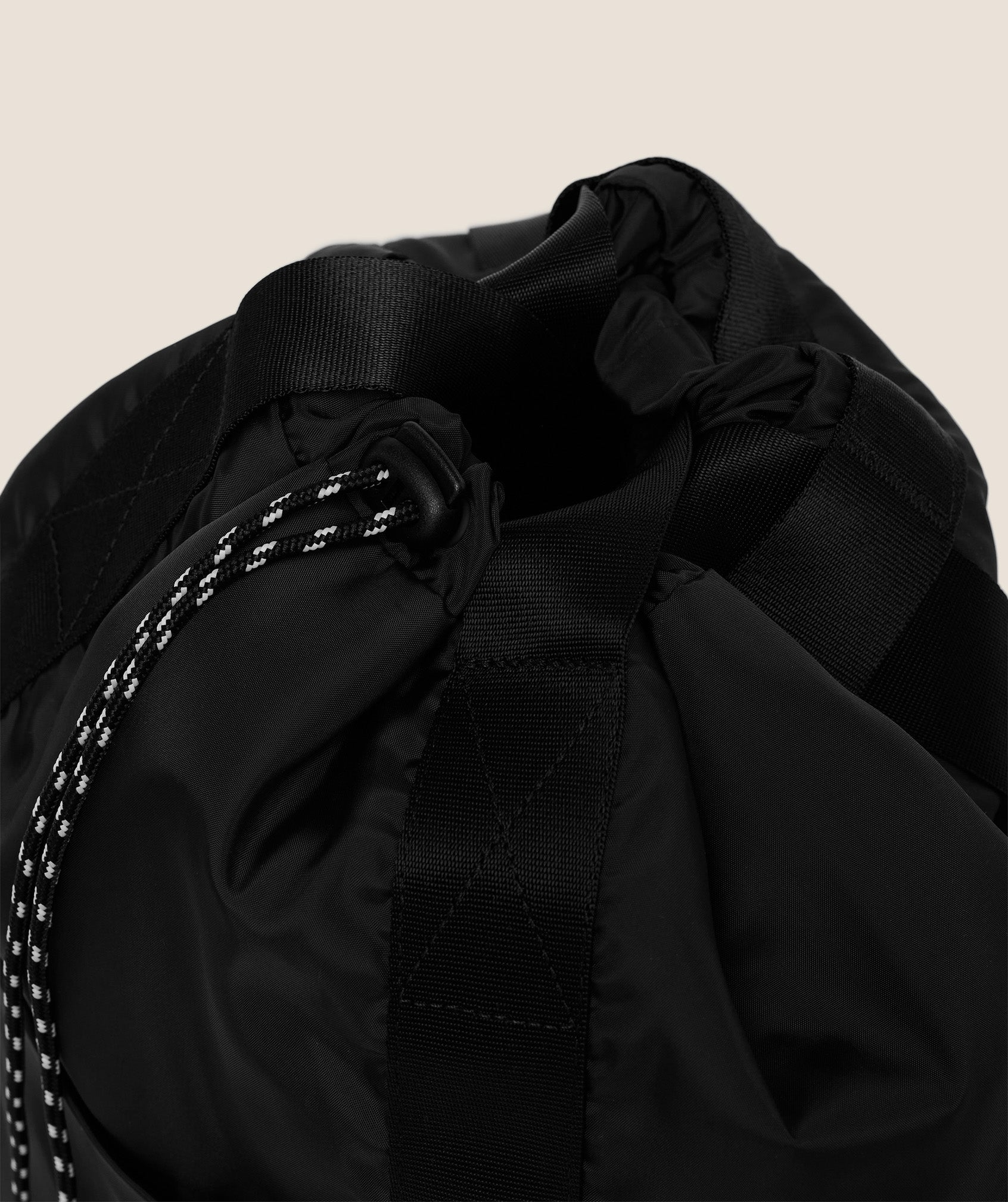 gymshark-mode-hybrid-tote-bags-black-aw25