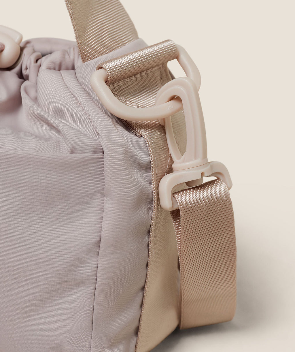gymshark-mode-crossbody-bags-pink-aw25