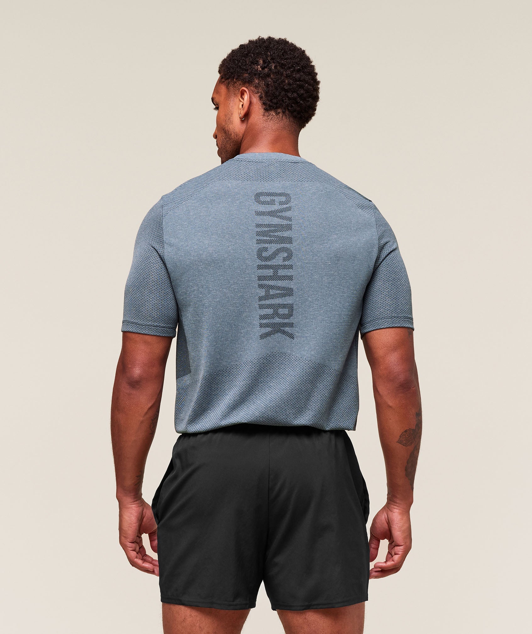 gymshark-lightweight-seamless-t-shirt-ss-tops-blue-ss25