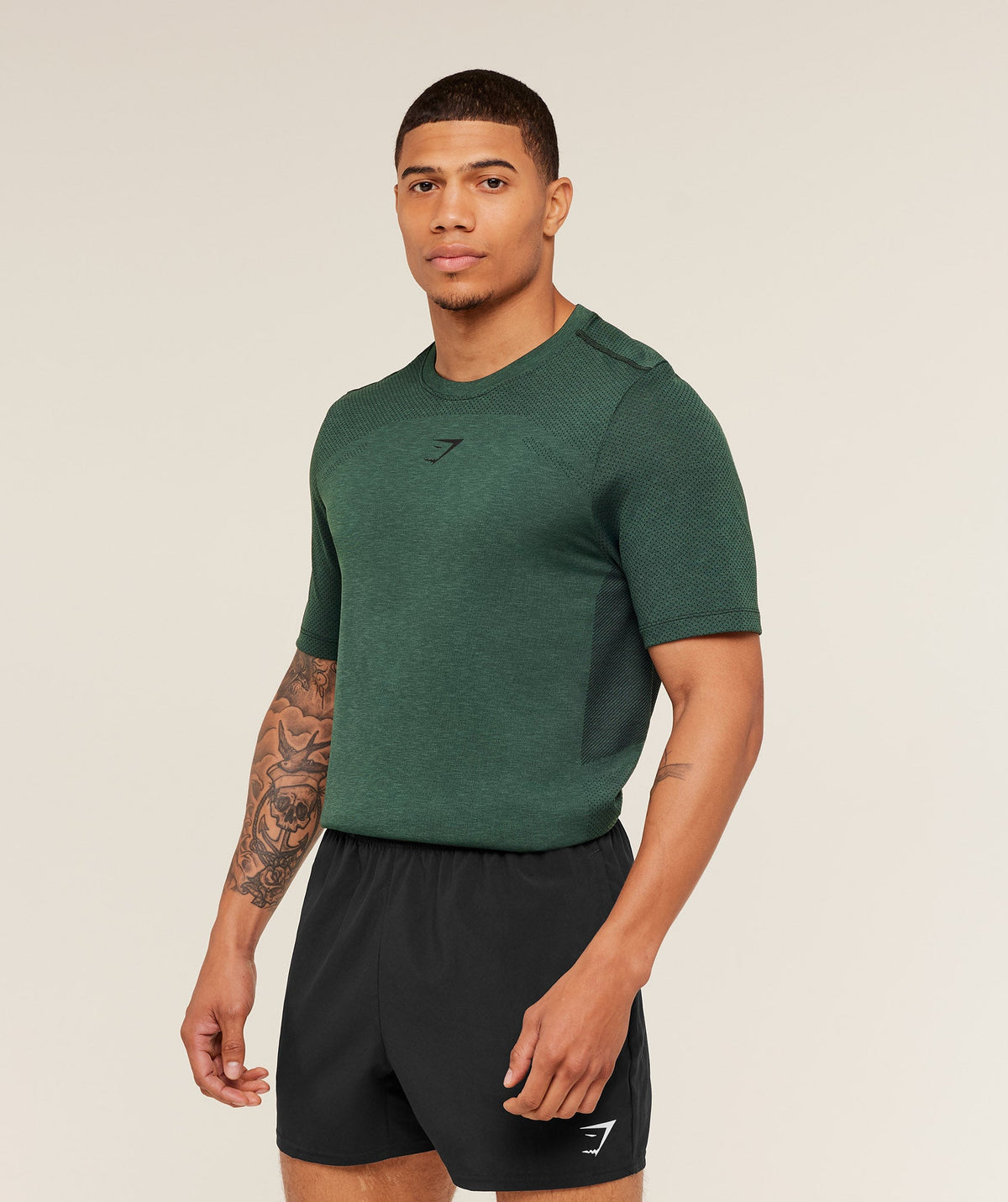 gymshark-lightweight-seamless-t-shirt-ss-tops-green-ss26