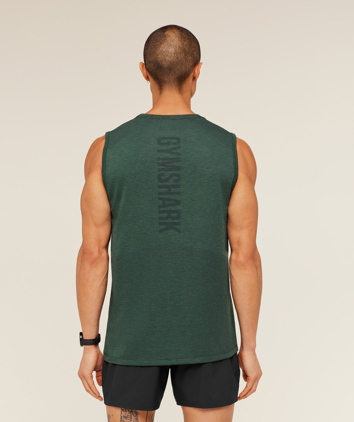 gymshark-lightweight-seamless-tank-sleeveless-tops